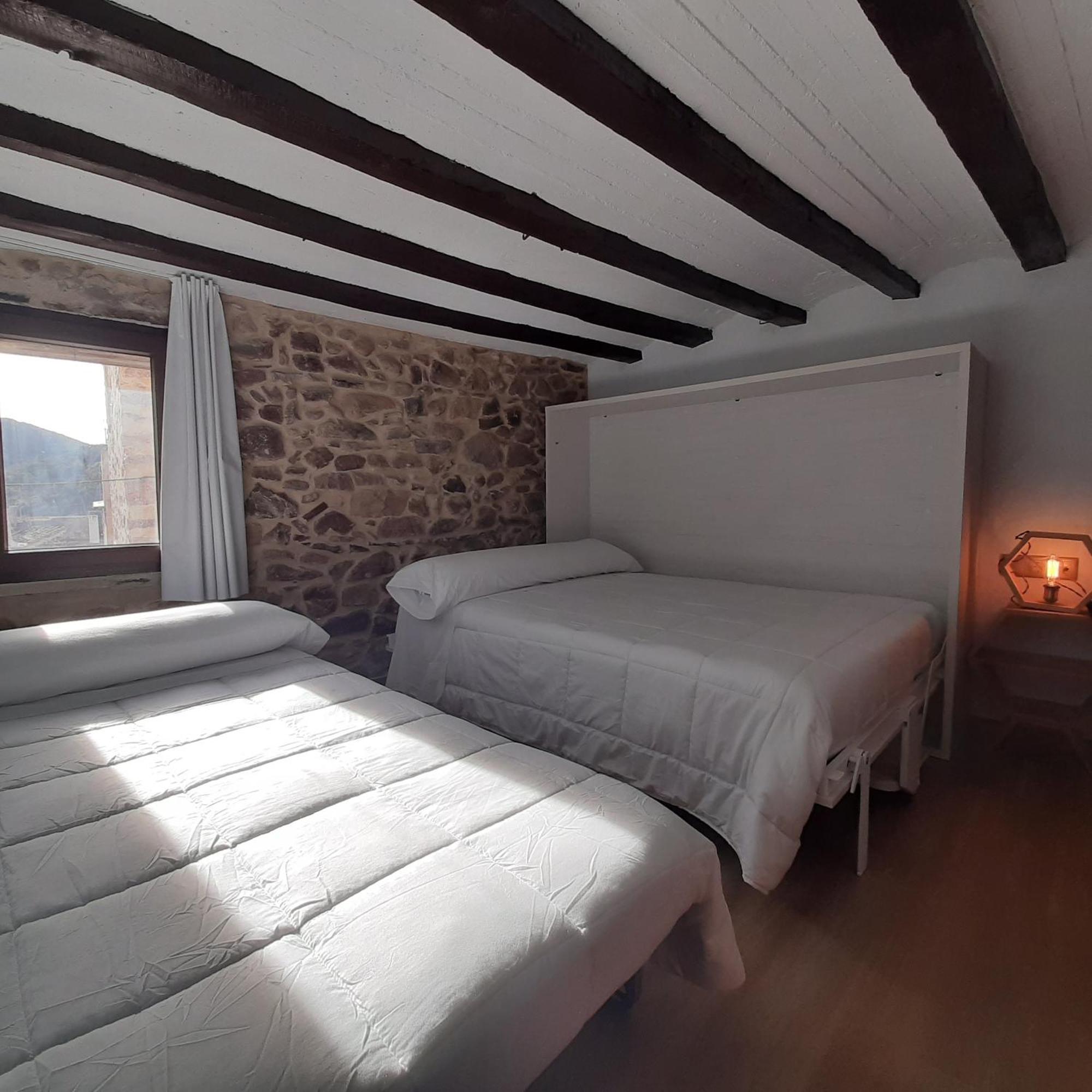 Casa Rural Rustica "El Colmenar" Para Parejas, Familias O Amigos A La Montana Chovar Exterior photo