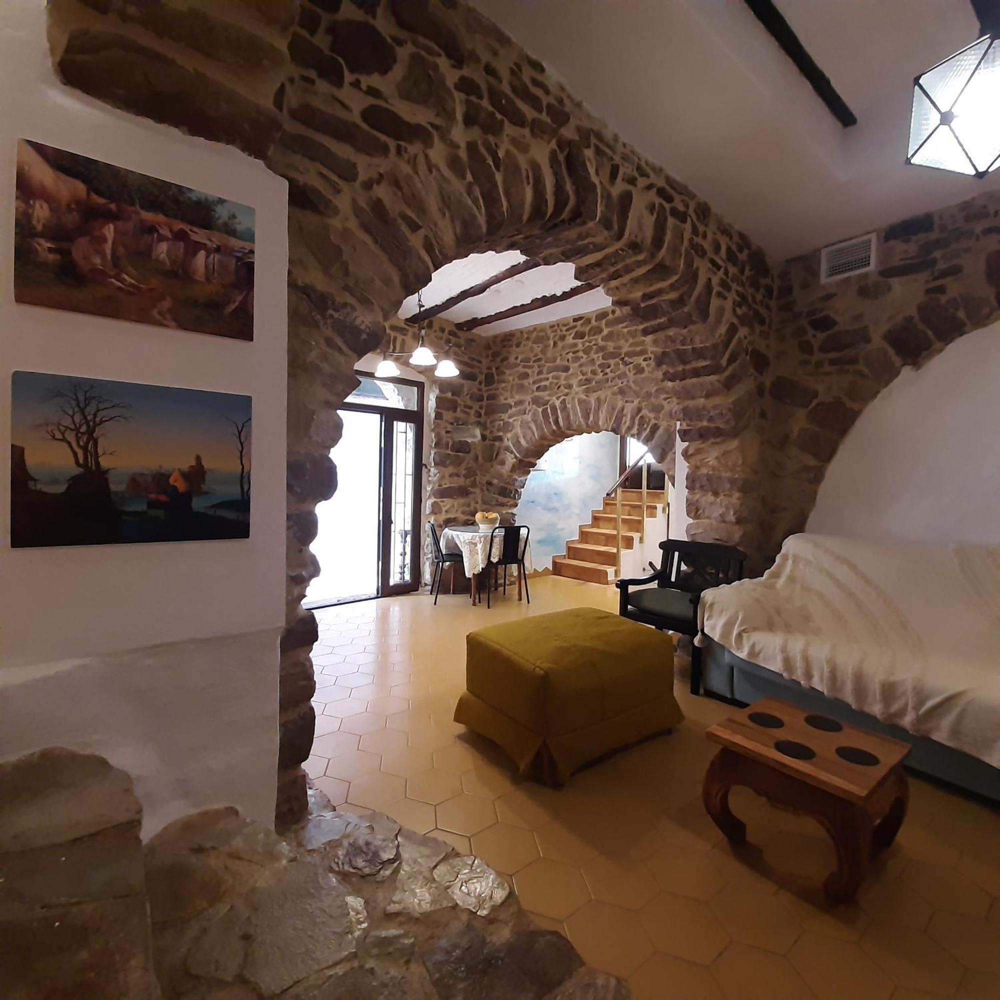 Casa Rural Rustica "El Colmenar" Para Parejas, Familias O Amigos A La Montana Chovar Exterior photo